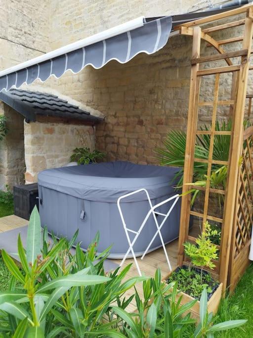 Sainte-Croix-Grand-Tonne Bulles Et Belle Etoile Spa Proche De Caen מראה חיצוני תמונה